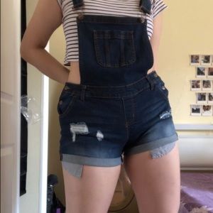 Comfortable Blue overalls shorts